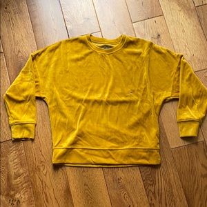 Velour pullover *never worn*